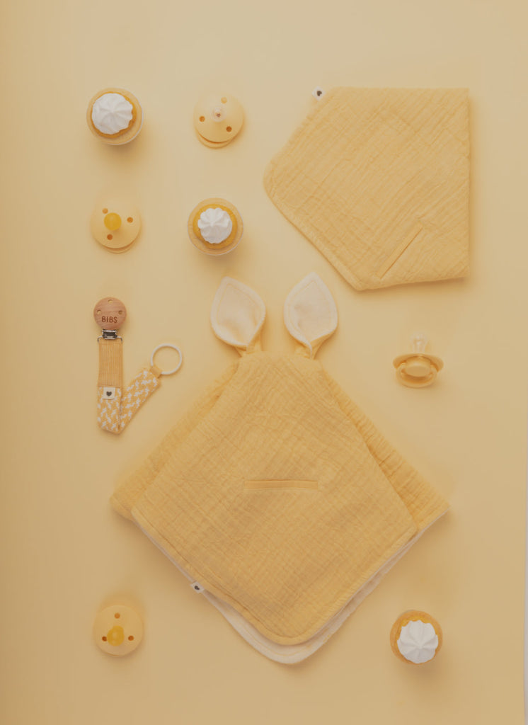 Bibs Bandana Bib - Pale Butter