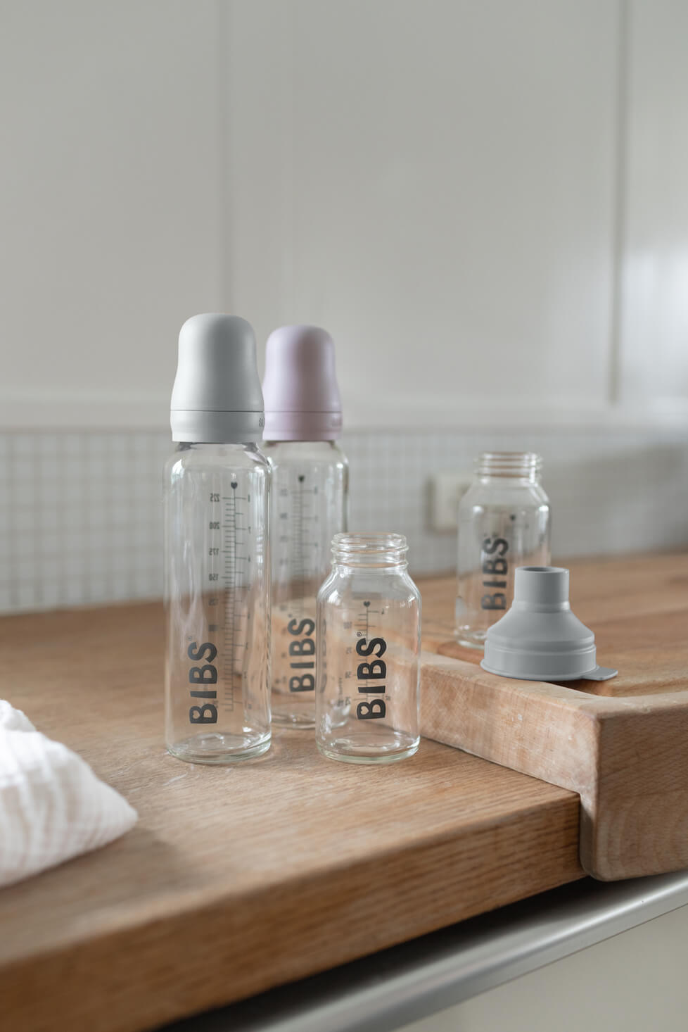 https://www.mamakido.com.tr/cdn/shop/products/bibs-baby-bottle-complete-set-biberon-110-ml-cloud-59.jpg?v=1676622282